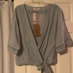 NWT Cross body boho blouse